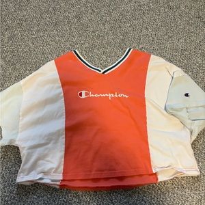Champion cropped shirt
